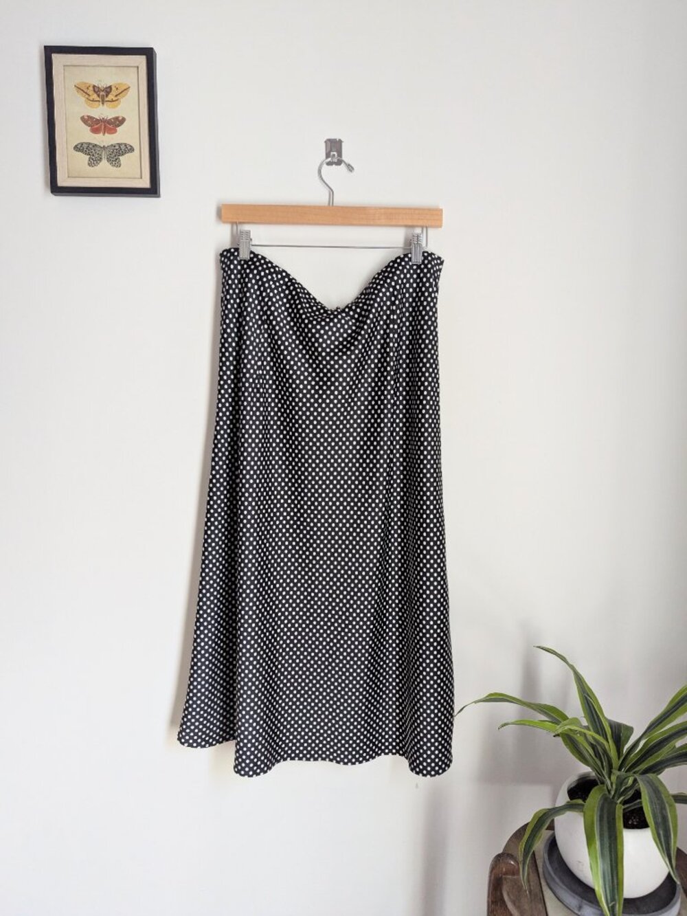 NWOT J.Crew Polka Dot Midi Slip Skirt Women's Black White Size XL - Picture 2 of 6